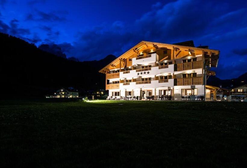 ホテル Golden Park Resort