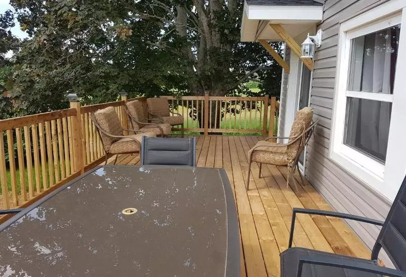 ベッドアンドブレックファースト Small Town Bound Inn