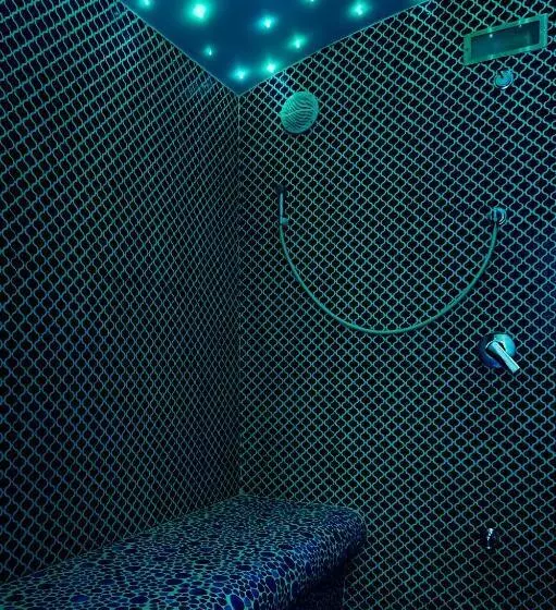 تختخواب و صبحانه Aleksandr