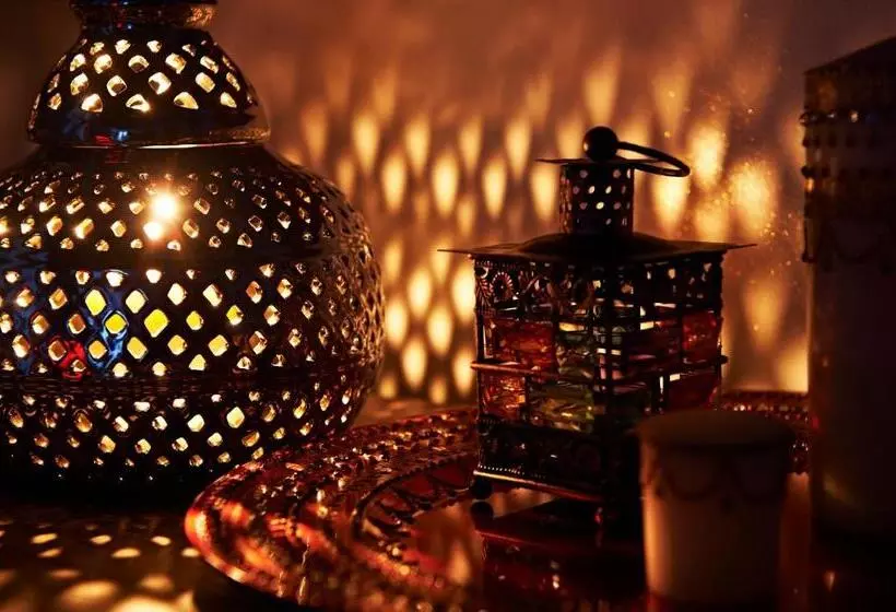 تختخواب و صبحانه Aleksandr