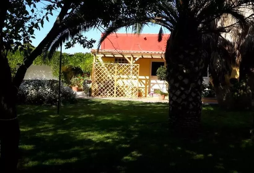 Aamiaismajoitus (B&B) Casa Di Campagna Dal Pozzo