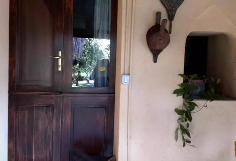 Aamiaismajoitus (B&B) Casa Di Campagna Dal Pozzo