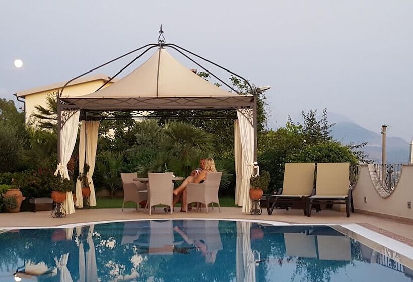 مبيت وإفطار La Suite Del Faro