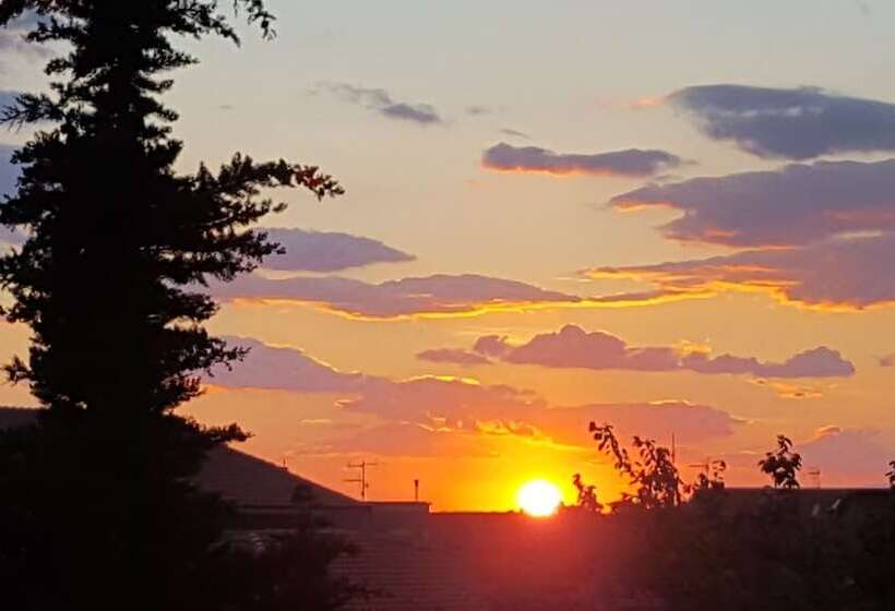 مبيت وإفطار La Suite Del Faro