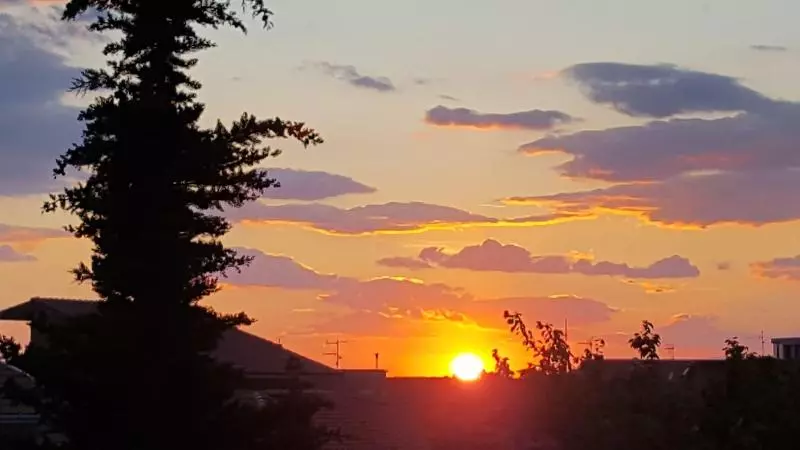 تختخواب و صبحانه La Suite Del Faro