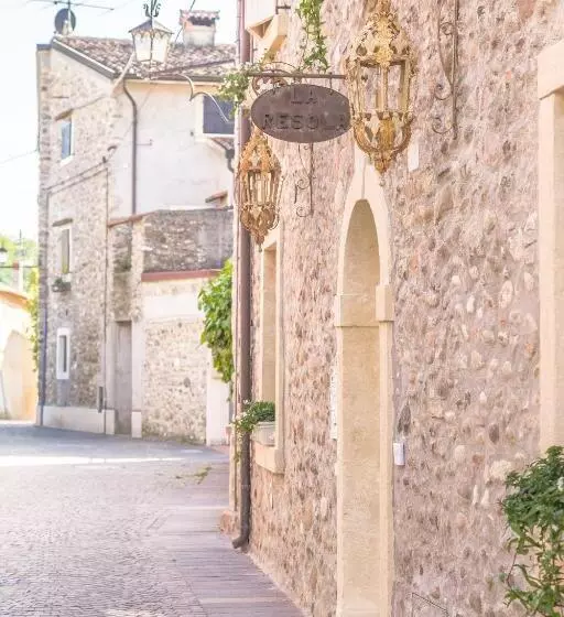 Aamiaismajoitus (B&B) Maison Resola   Rooms & Breakfast