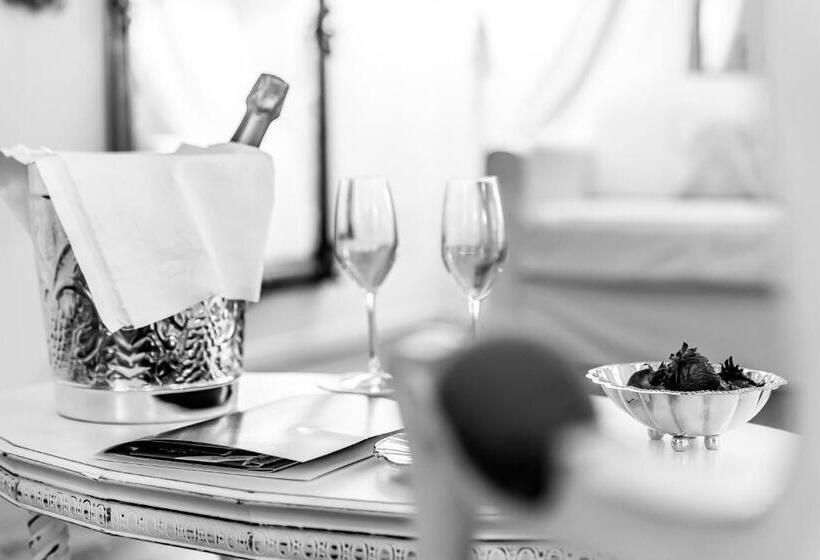 مبيت وإفطار Maison Resola   Rooms & Breakfast