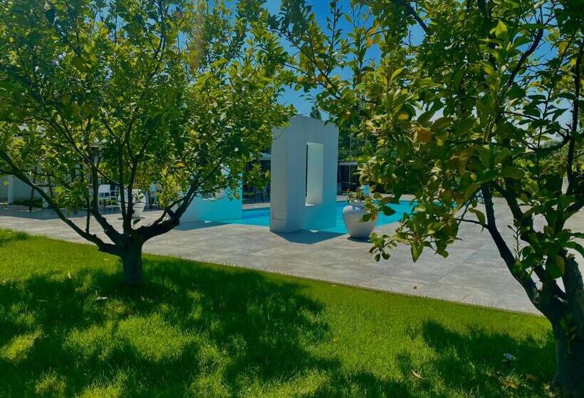 تختخواب و صبحانه Tonnoconte Relais & Restaurant