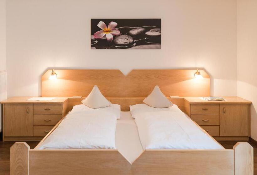 בית מלון כפרי Pension Höfler Fernblick