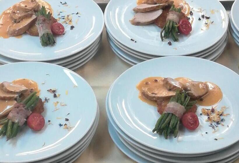 ホテル Pörnbacher