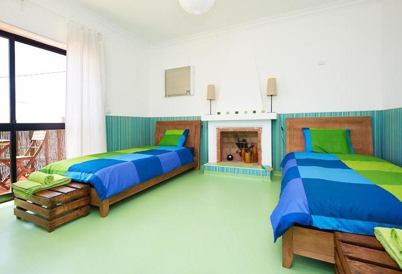 Hospedium Hostel Republica Surf House