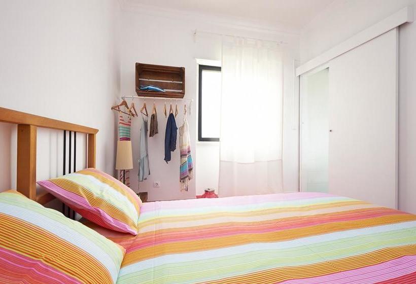 Hospedium Hostel Republica Surf House