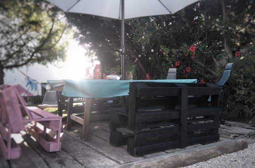 Hospedium Hostel Republica Surf House