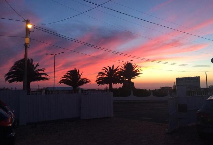 Hospedium Hostel Republica Surf House