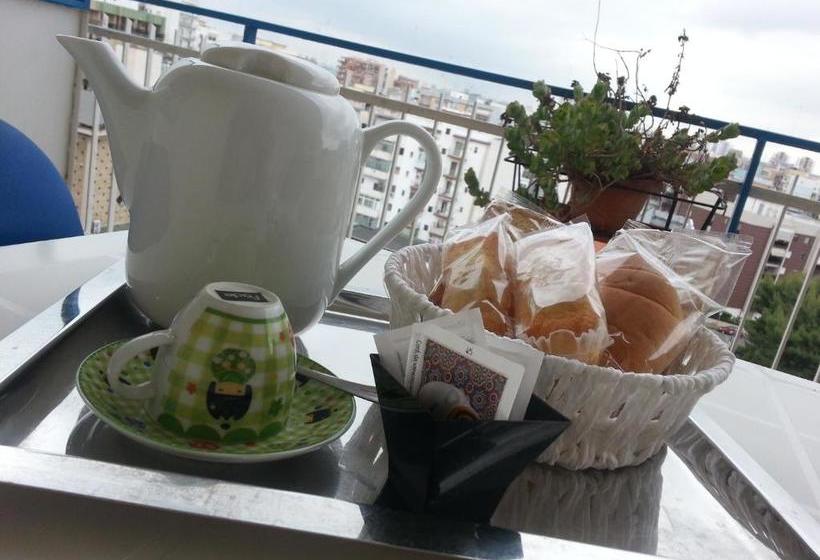 ベッドアンドブレックファースト Al Chiaro Di Luna