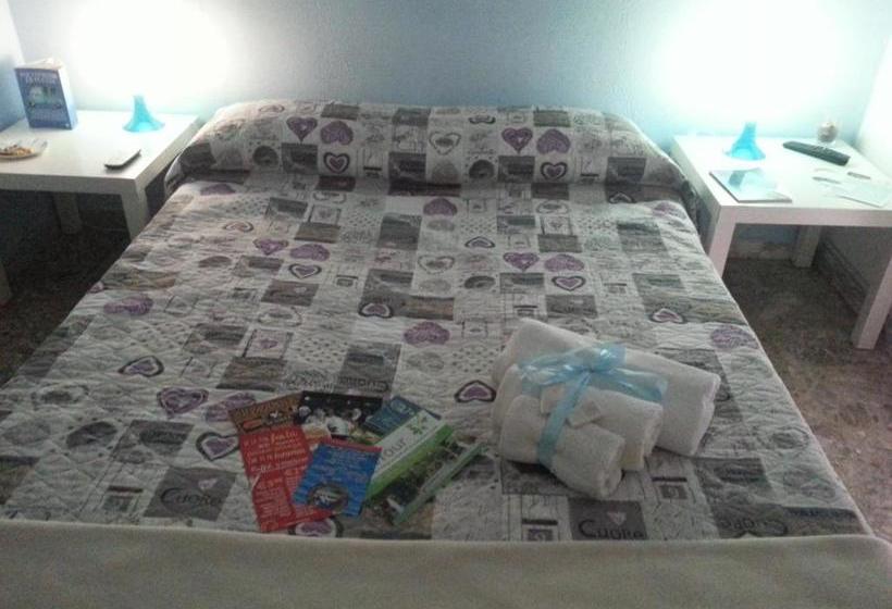 ベッドアンドブレックファースト Al Chiaro Di Luna