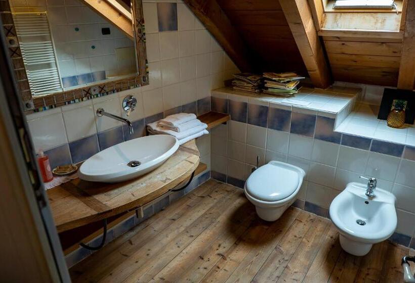 تختخواب و صبحانه Casa Tomà