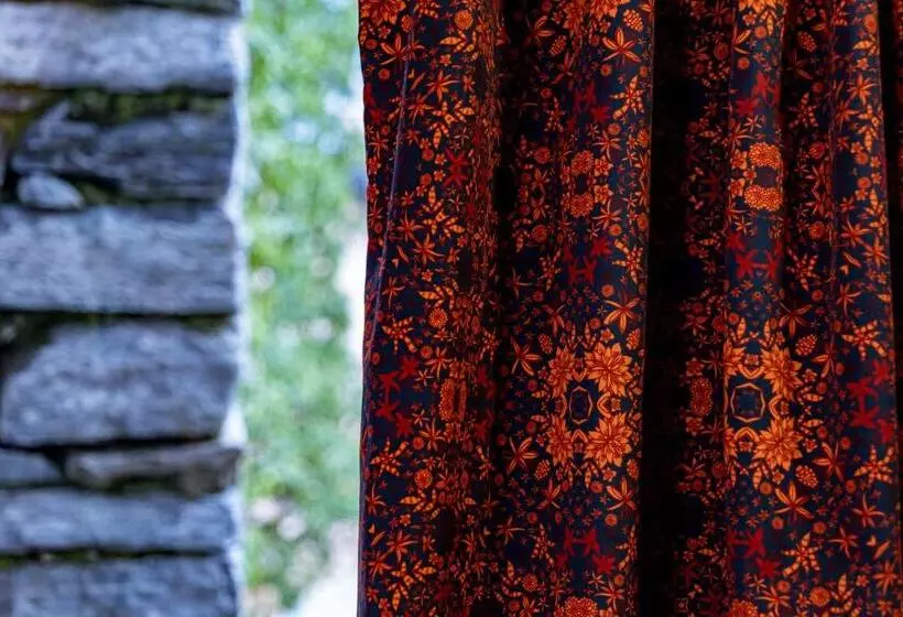 ベッドアンドブレックファースト Casa Tomà