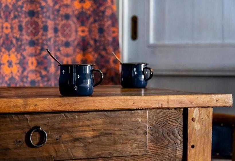 تختخواب و صبحانه Casa Tomà