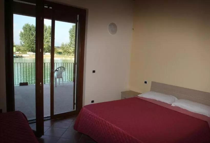 Aamiaismajoitus (B&B) Laghetto Ai Portici