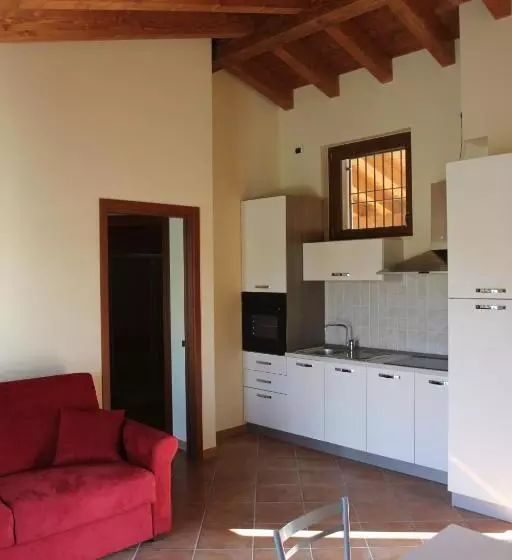 Aamiaismajoitus (B&B) Laghetto Ai Portici