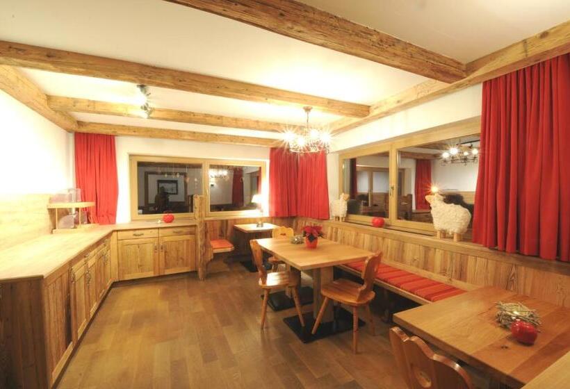 住宿加早餐  Pension Mirabelle