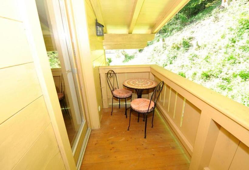 住宿加早餐  Pension Mirabelle