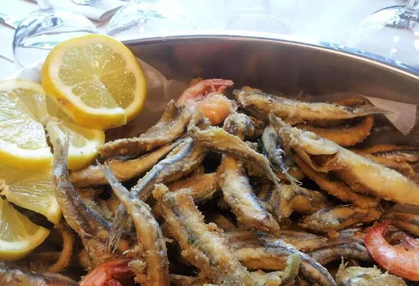 Aamiaismajoitus (B&B) Porto Di Mare