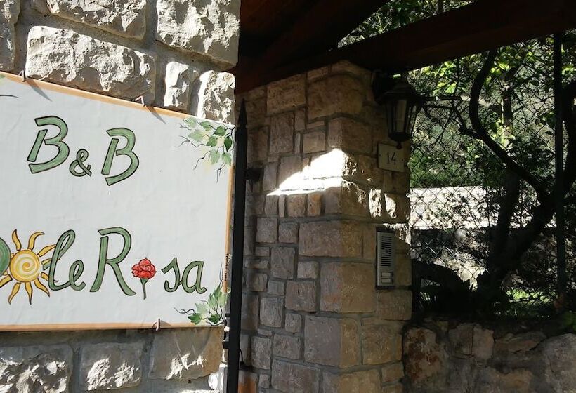 تختخواب و صبحانه Solerosa