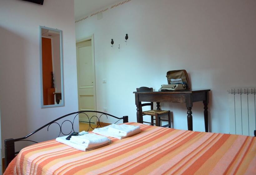 تختخواب و صبحانه Solerosa