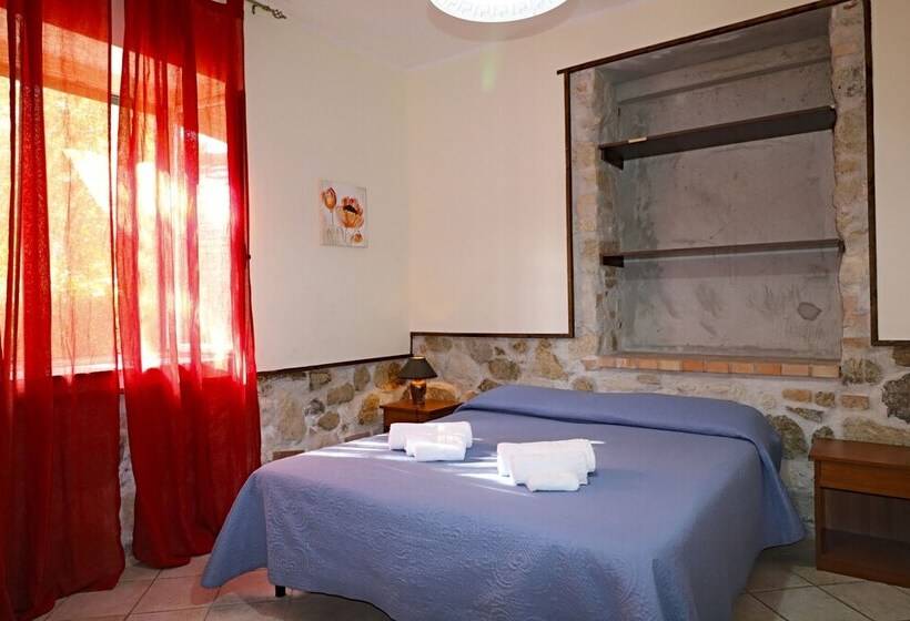 住宿加早餐  Villa Garden