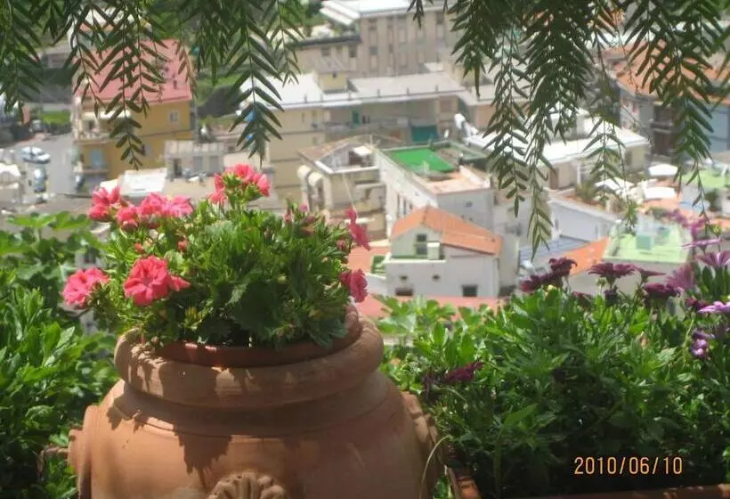 تختخواب و صبحانه Villa Marietta