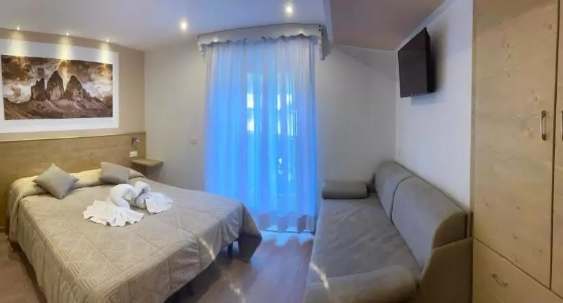 ホテル Albergo Vittoria