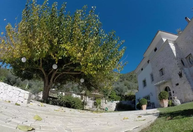 Aamiaismajoitus (B&B) Il Maniero