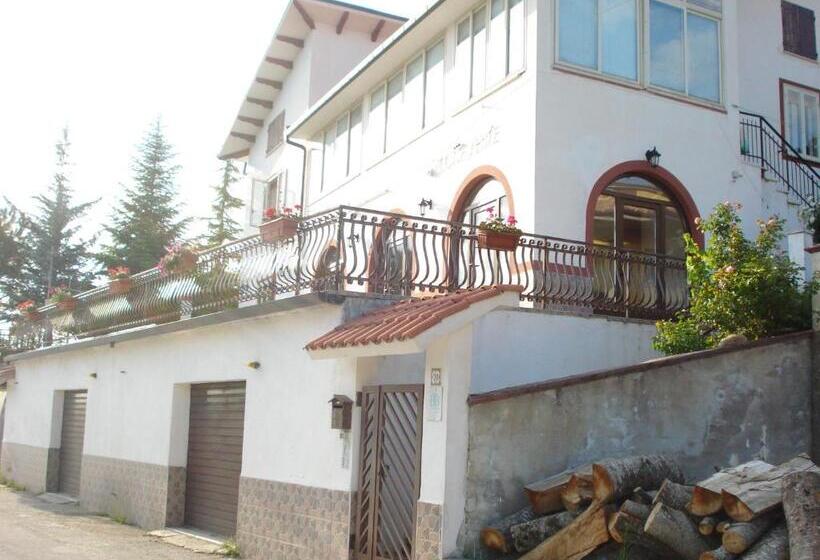 ベッドアンドブレックファースト La Pretèra