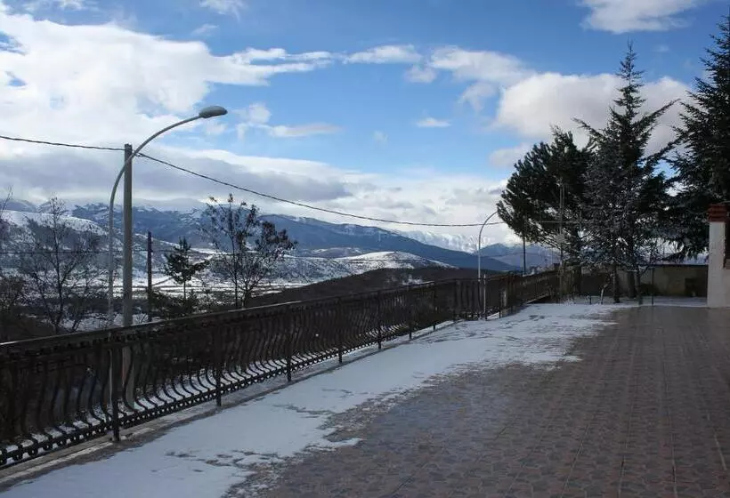 Aamiaismajoitus (B&B) La Pretèra