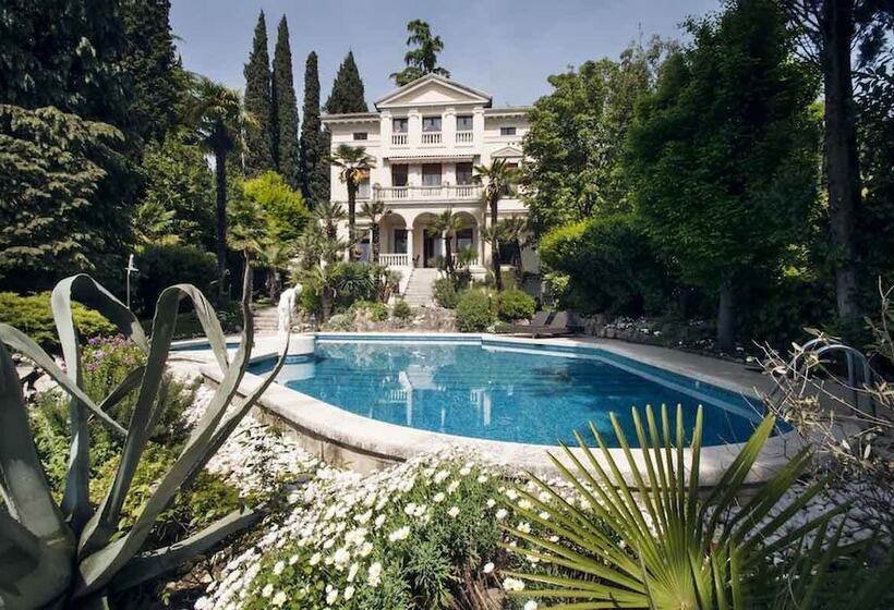 تختخواب و صبحانه Villa Vittoria