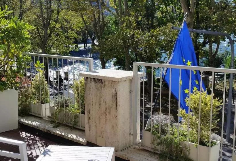 Hll Hotel Lungolago Lecco Como Lake