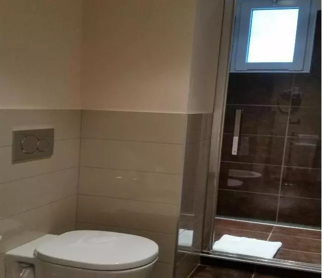 Hll Hotel Lungolago Lecco Como Lake
