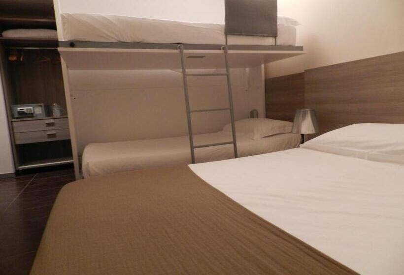 Hll Hotel Lungolago Lecco Como Lake