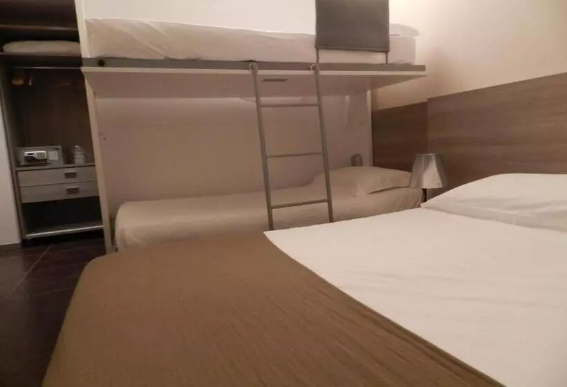 Hll Hotel Lungolago Lecco Como Lake