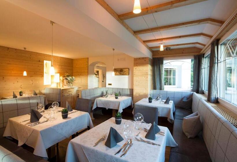 هتل Comploj Adults Only