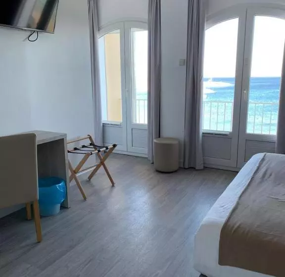 ホテル Hôtel Beau Rivage