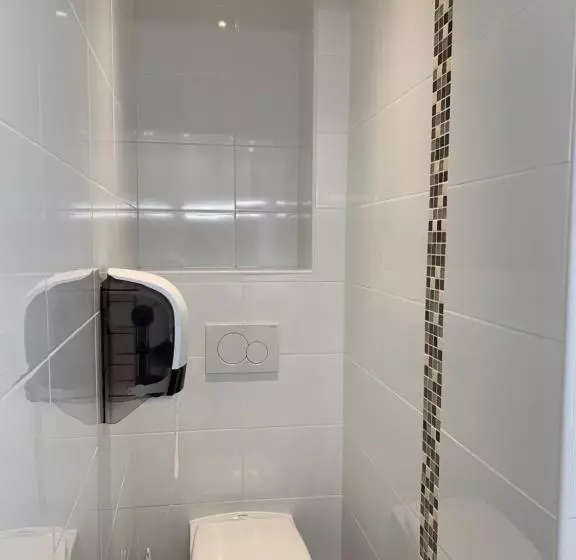 ホテル Hôtel Beau Rivage