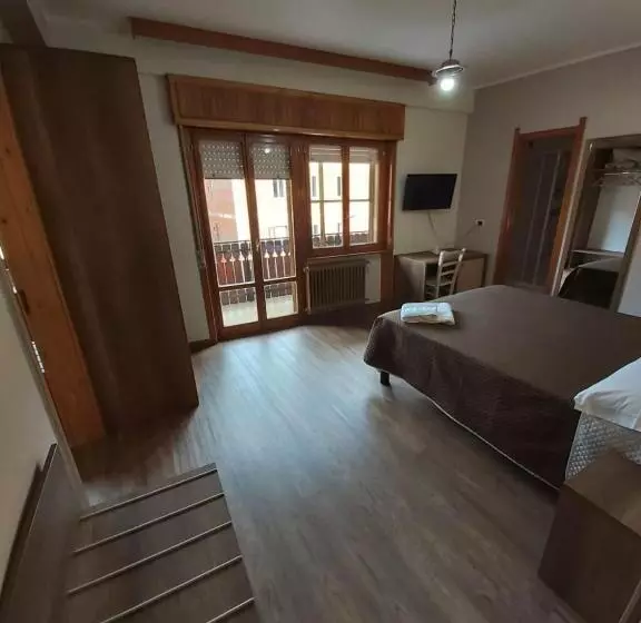 Lo Sciatore Hotel & Restaurant
