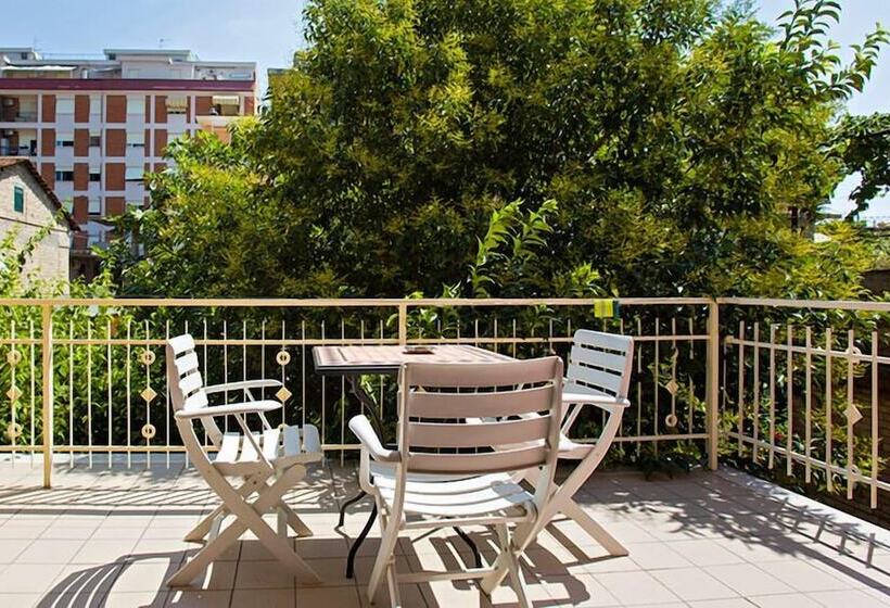 בית מלון כפרי Lo Squalo