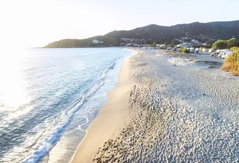 Hotelli Villa Del Mare