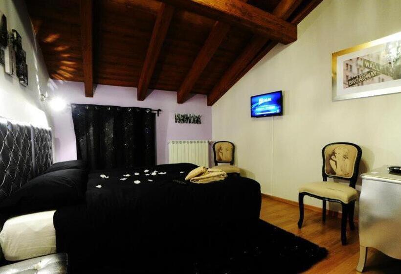 ベッドアンドブレックファースト Albergo Passepartout