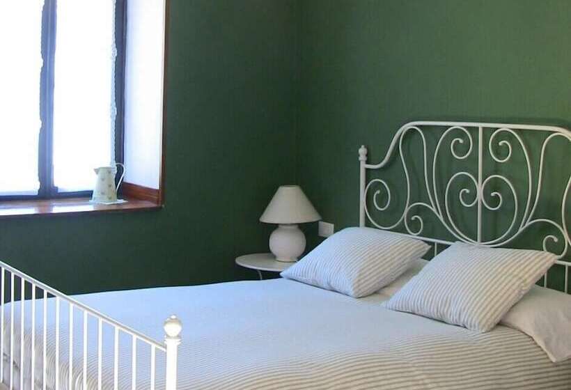 住宿加早餐  La Corte Di Alzo