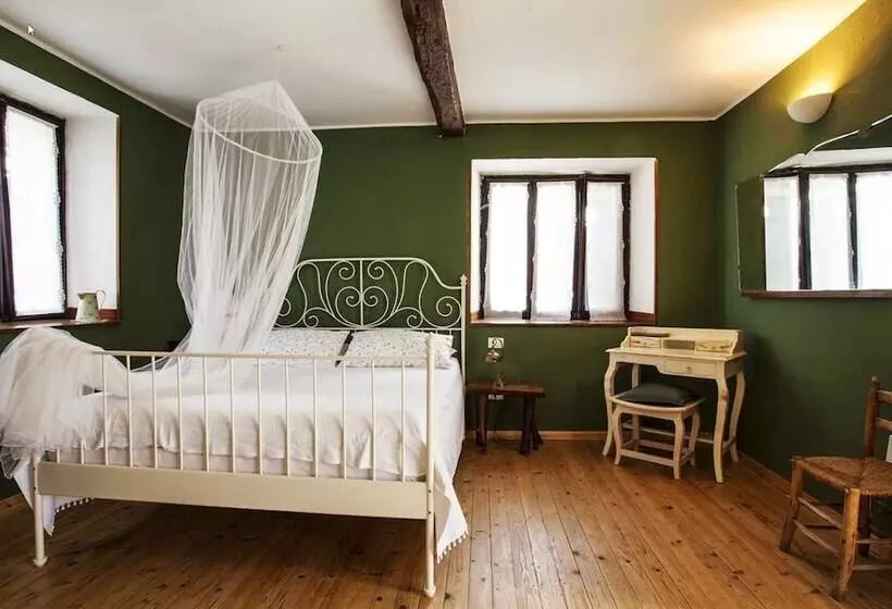 Aamiaismajoitus (B&B) La Corte Di Alzo